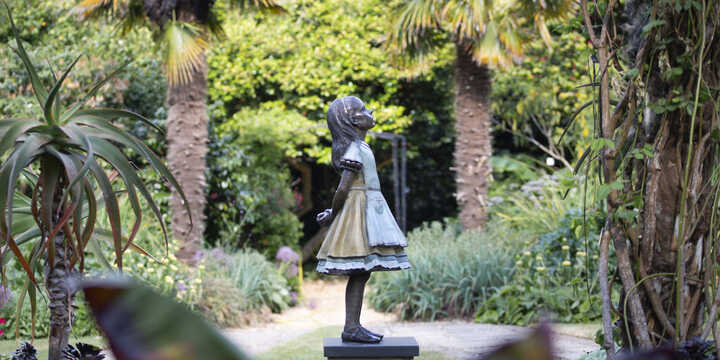 Alice in Wonderland sculpture