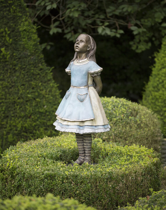 Alice in wonderland.jpg