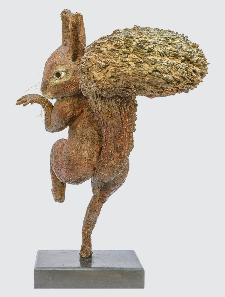 squirrel nutkin figure